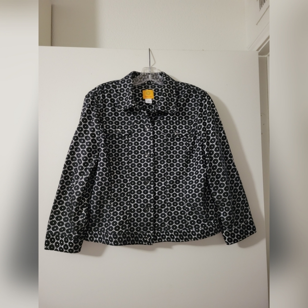 Black and White Patterned Jacket Size 14